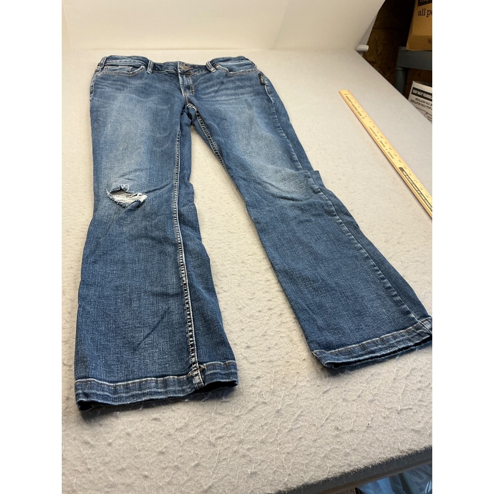 Silver Jeans Co Y2K Bootcut Distressed Medium Wash Denim Blue Jeans 32x31